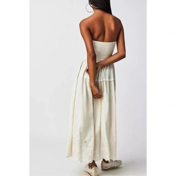 ✨SOLD✨Free People Evelyn Eyelet Eyelet Midi Dress ivory - S (partial tag) $198 - Picture 5 of 10